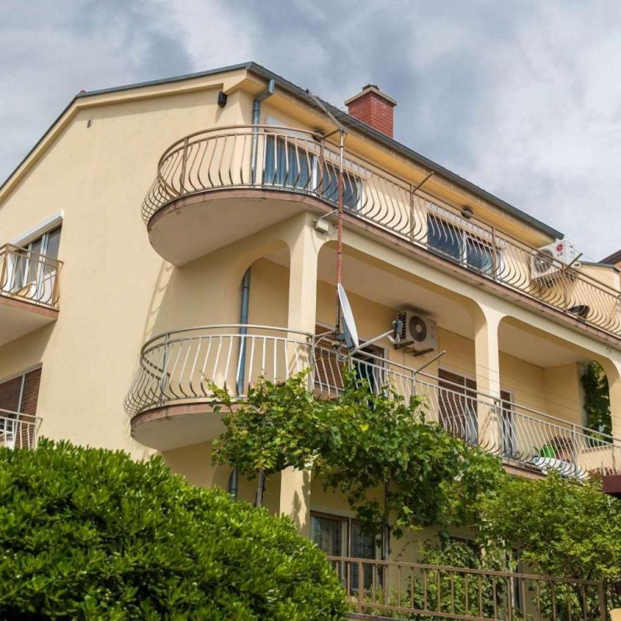 Apartments With Wifi Crikvenica - 17497 Exterior photo